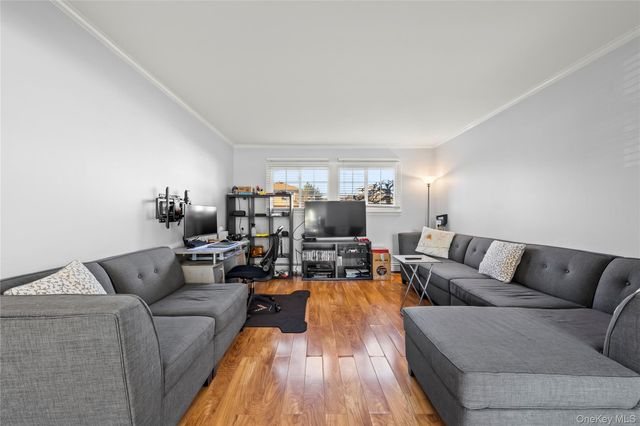 361 Nevada Street, Lindenhurst, NY 11757