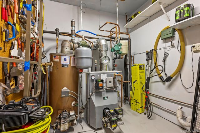 361 Nevada Street, Lindenhurst, NY 11757