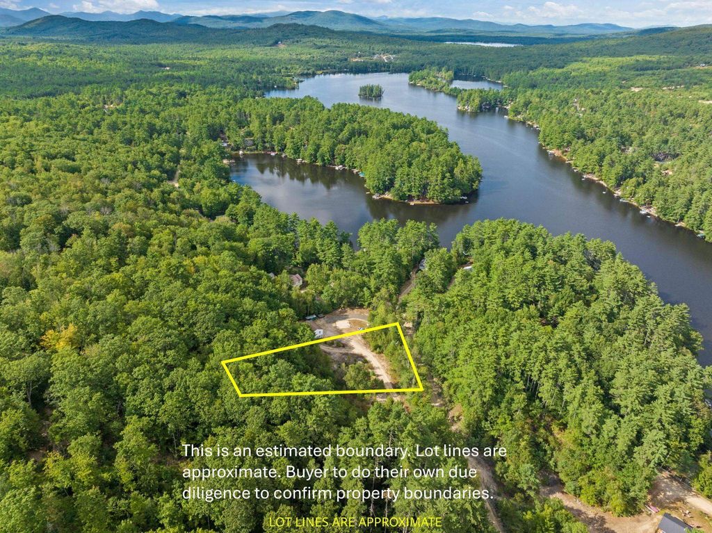 201 Beverly Hills Drive # 3, Wakefield, NH 03830