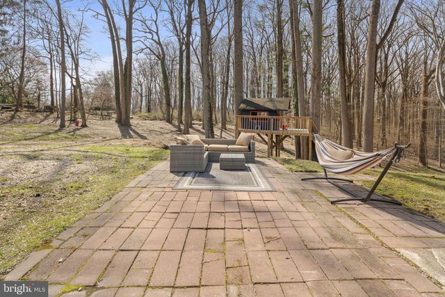 352 S NEW MIDDLETOWN RD, Media, PA 19063