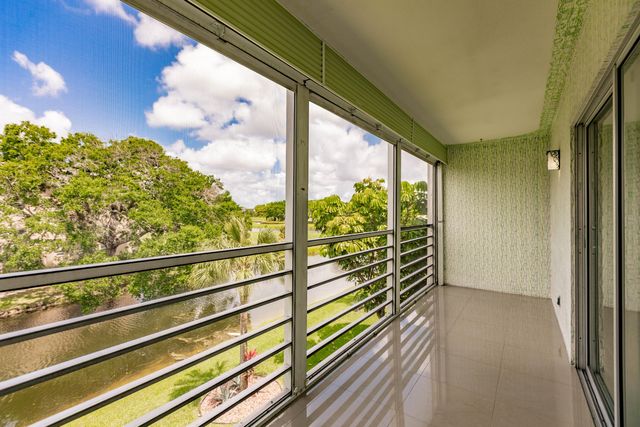 4302 Martinique Circle H3, Coconut Creek, FL 33066