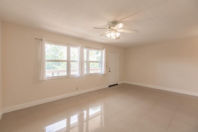 4302 Martinique Circle H3, Coconut Creek, FL 33066