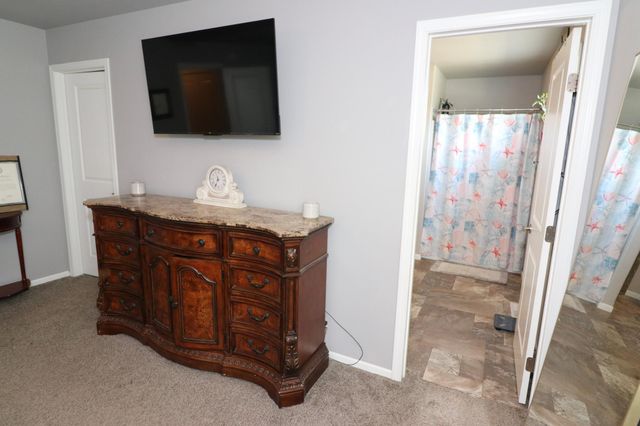 4312 10th Street S, Moorhead, MN 56560