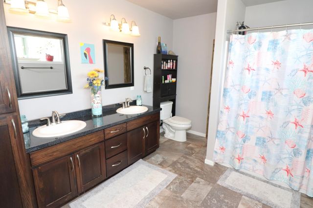 4312 10th Street S, Moorhead, MN 56560