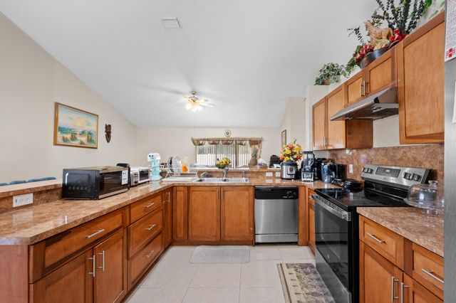 16146 NW 14th Court, Pembroke Pines, FL 33028