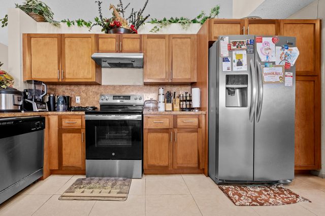 16146 NW 14th Court, Pembroke Pines, FL 33028