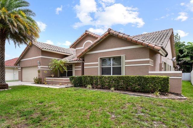 16146 NW 14th Court, Pembroke Pines, FL 33028