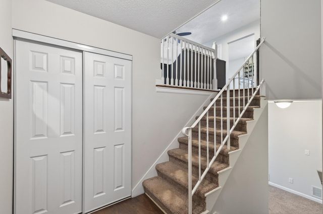 7373 Ivystone Avenue S, Cottage Grove, MN 55016