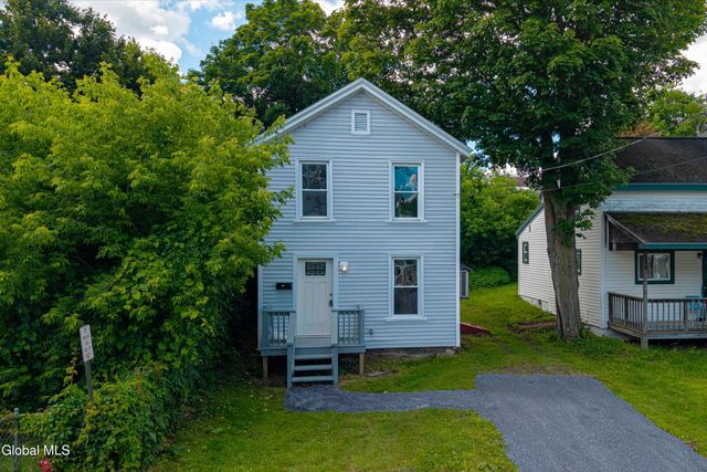 10 Factory Street, Granville, NY 12832