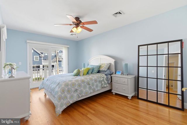 32 HALSEY DR, Brick, NJ 08723