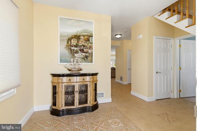 32 HALSEY DR, Brick, NJ 08723