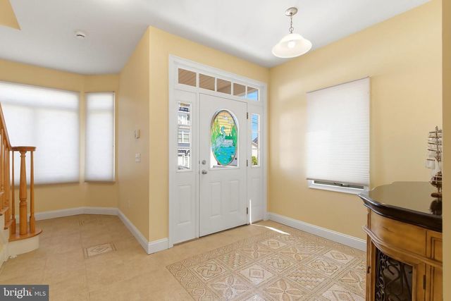 32 HALSEY DR, Brick, NJ 08723