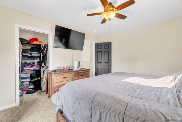 5668 Mill Street, Peck, MI 48466