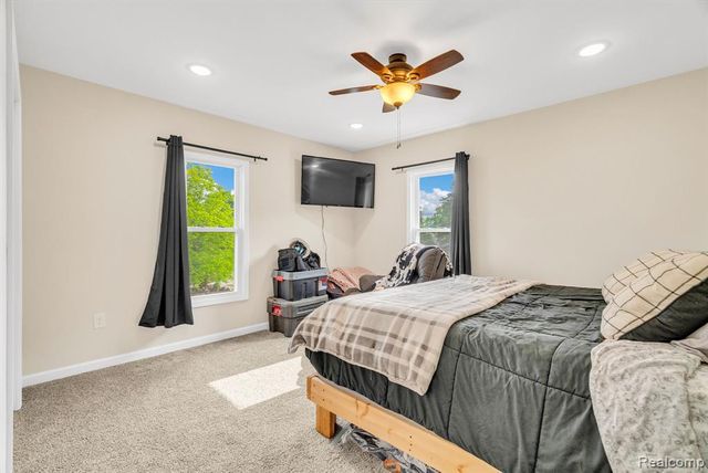 5668 Mill Street, Peck, MI 48466