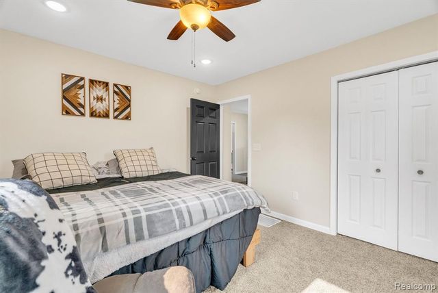 5668 Mill Street, Peck, MI 48466