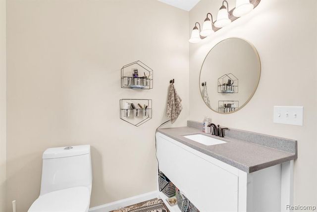 5668 Mill Street, Peck, MI 48466