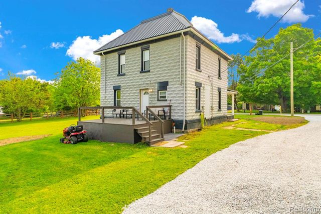 5668 Mill Street, Peck, MI 48466