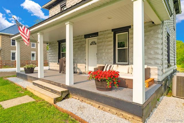 5668 Mill Street, Peck, MI 48466