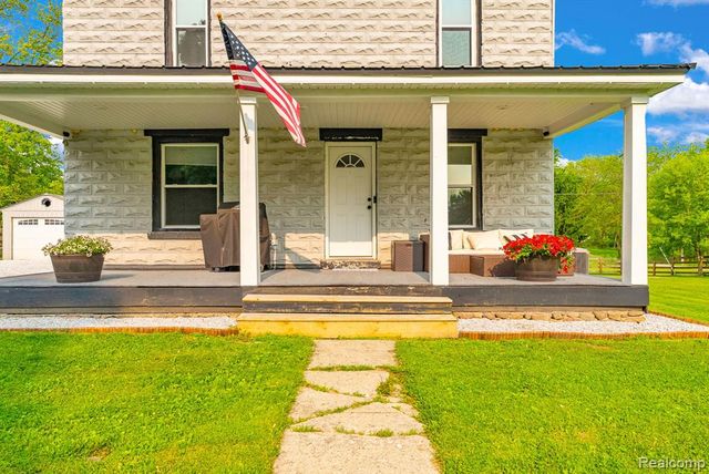 5668 Mill Street, Peck, MI 48466