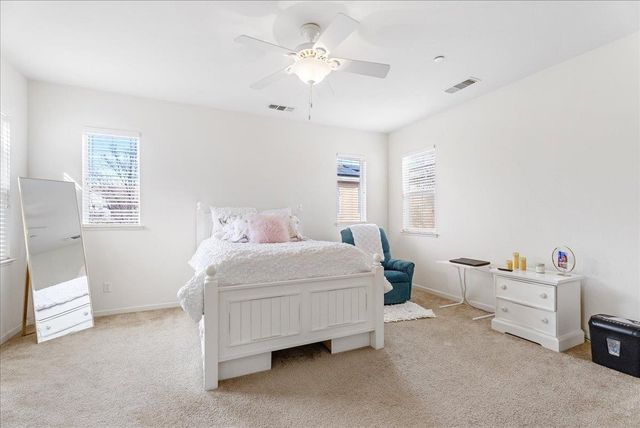 719 Courtyards Loop, Lincoln, CA 95648