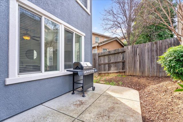 719 Courtyards Loop, Lincoln, CA 95648