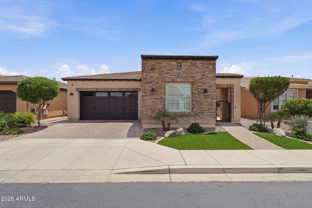 121 E ALCATARA Avenue, Queen Creek, AZ 85140