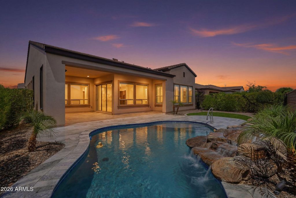 121 E ALCATARA Avenue, Queen Creek, AZ 85140