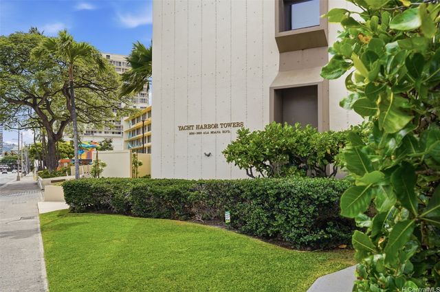 1600 Ala Moana Boulevard 3002 & 3004, Honolulu, HI 96815
