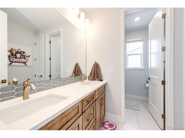 11082 Bright Sky Cir, Littleton, CO 80125