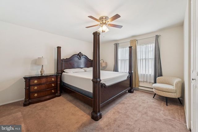 38 SHEFFIELD PL, Southampton, NJ 08088