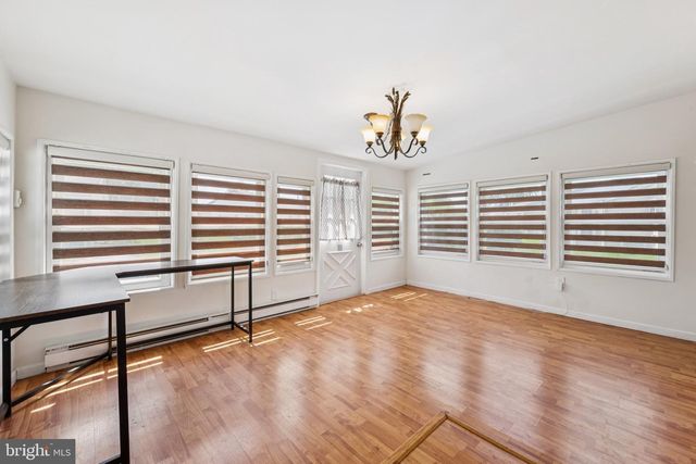 38 SHEFFIELD PL, Southampton, NJ 08088