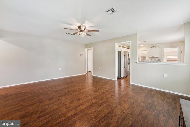 38 SHEFFIELD PL, Southampton, NJ 08088