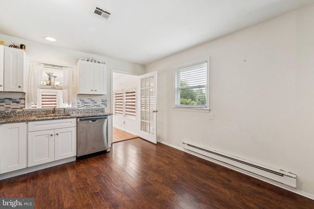 38 SHEFFIELD PL, Southampton, NJ 08088