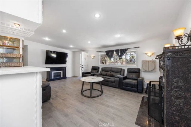 8054 Palm, Yucca Valley, CA 92284