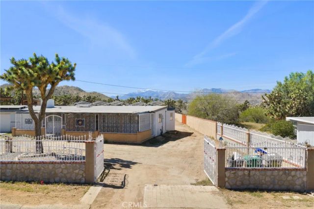 8054 Palm, Yucca Valley, CA 92284