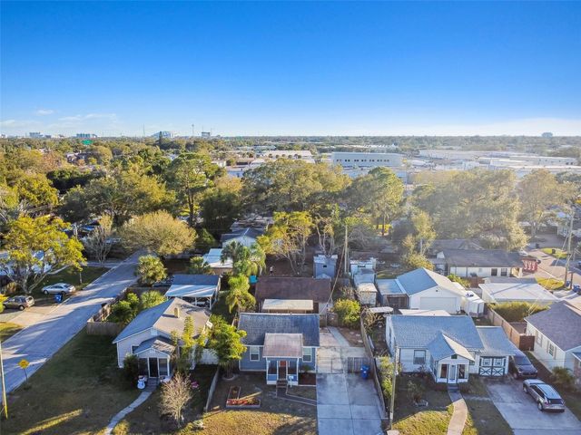 2310 30TH AVENUE N, St Petersburg, FL 33713
