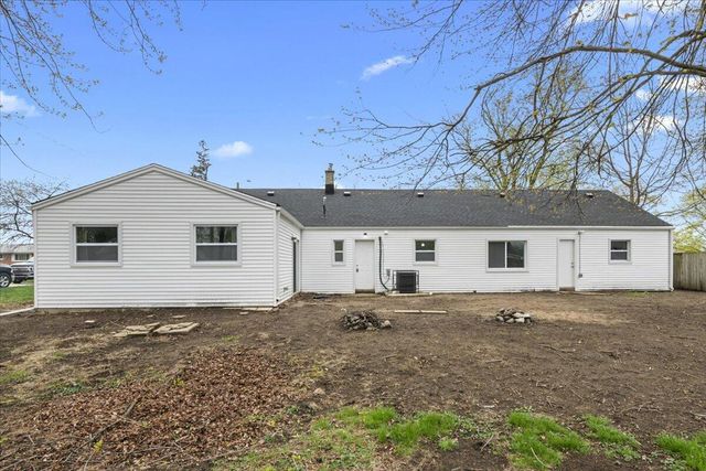 32211 Pardo Street, Garden City, MI 48135