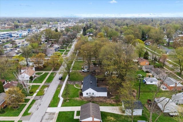 32211 Pardo Street, Garden City, MI 48135
