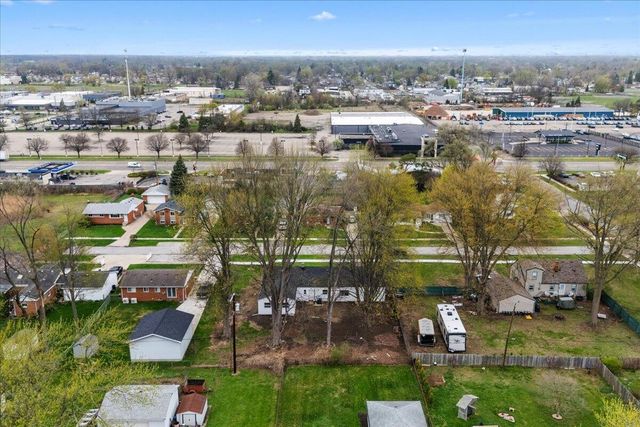 32211 Pardo Street, Garden City, MI 48135