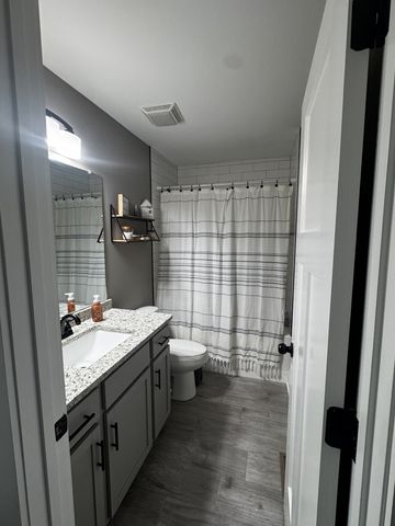 528 Womack Rd, Bethpage, TN 37022