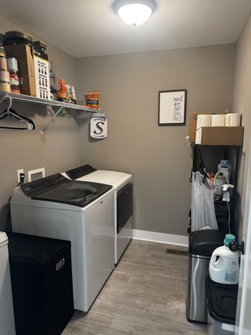 528 Womack Rd, Bethpage, TN 37022