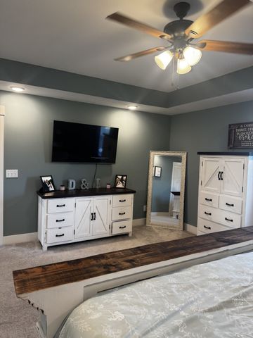 528 Womack Rd, Bethpage, TN 37022