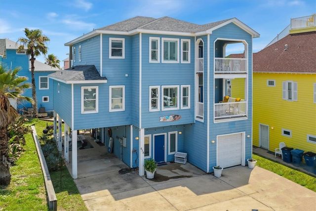 678 Anchor Dr, Port Aransas, TX 78373