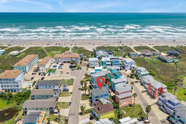 678 Anchor Dr, Port Aransas, TX 78373