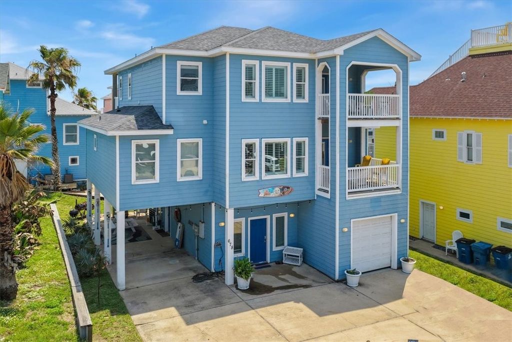 678 Anchor Dr, Port Aransas, TX 78373 — photo 2