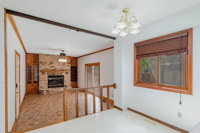2322 Cromwell Street S, Moorhead, MN 56560