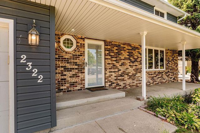 2322 Cromwell Street S, Moorhead, MN 56560