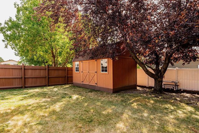2322 Cromwell Street S, Moorhead, MN 56560
