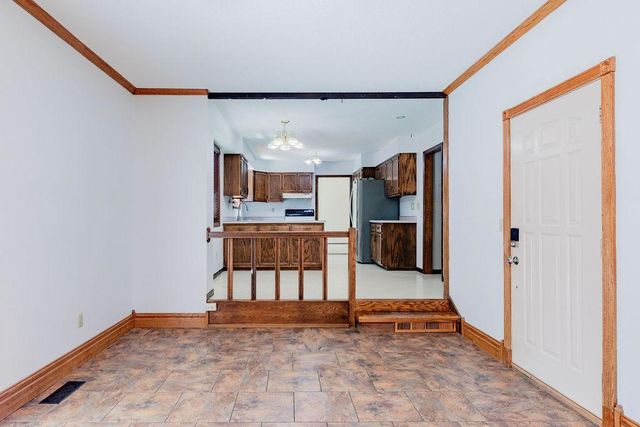 2322 Cromwell Street S, Moorhead, MN 56560