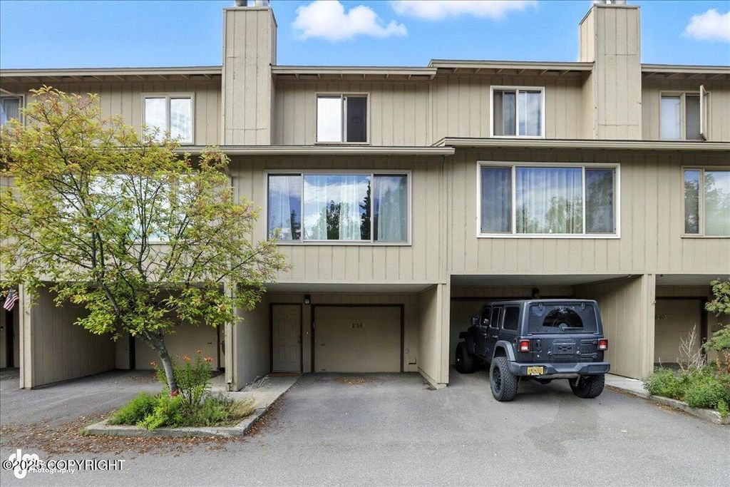 8101 Peck Avenue, E38, Anchorage, AK 99504